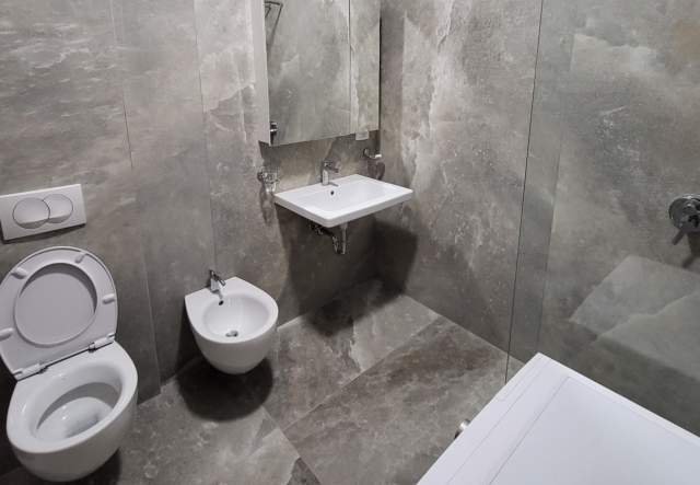 Tirane, jepet me qera apartament 102 m² 500 Euro