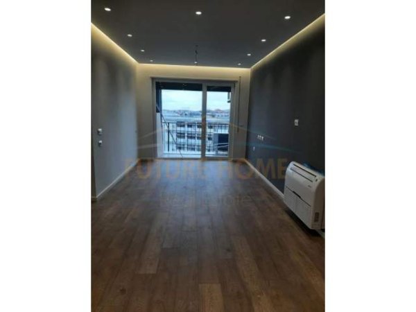Tirane, jepet me qera apartament 3+1+A+BLK Kati 6, 110 m² 500 Euro (Frosina Plaku)