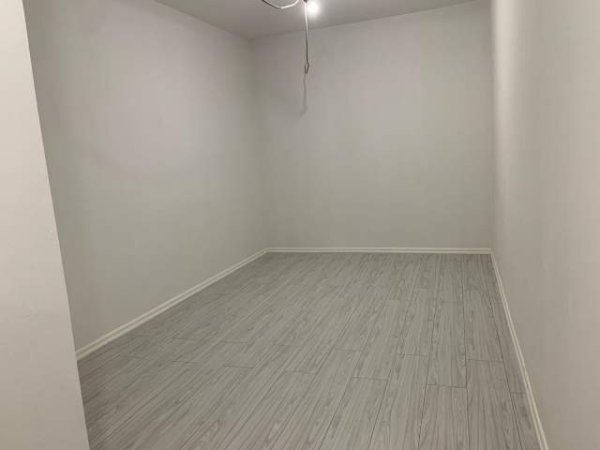 Tirane, shitet apartament 2+1 Kati 1, 75 m² 110.000 Euro (perball me harry fultz)