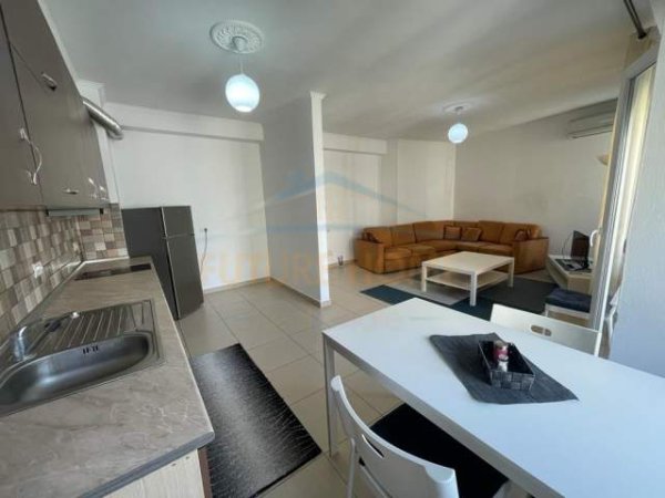 Korce, shitet apartament 2+1 Kati 5, 115 m² 62.000 Euro (Lagjia 18)