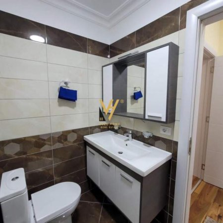 Durres, jepet me qera apartament 2+1 Kati 14, 113 m² 1.500 Euro (durres)