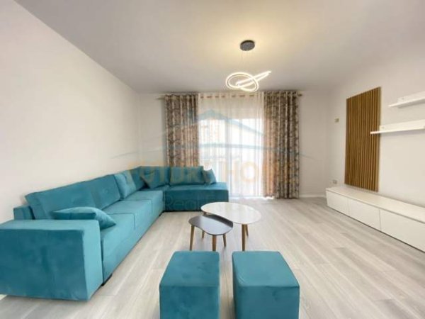 Tirane, shitet apartament Kati 9, 107 m² 105.000 Euro (Bulevardi Migjeni)