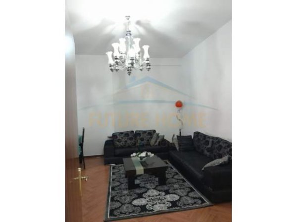 Tirane, jepet me qera apartament Kati 1, 115 m² 450 Euro (Unaza e re)