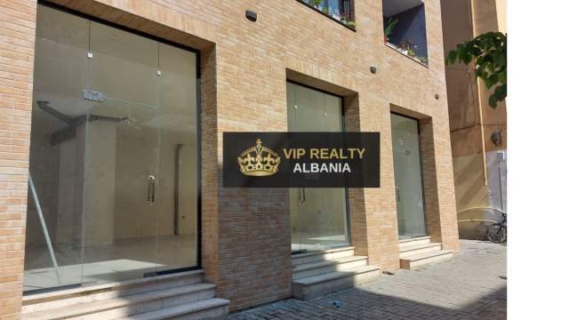 Tirane, shitet ambjent biznesi Kati 0, 115 m² 2.300 Euro/m2 (Siri Kodra)