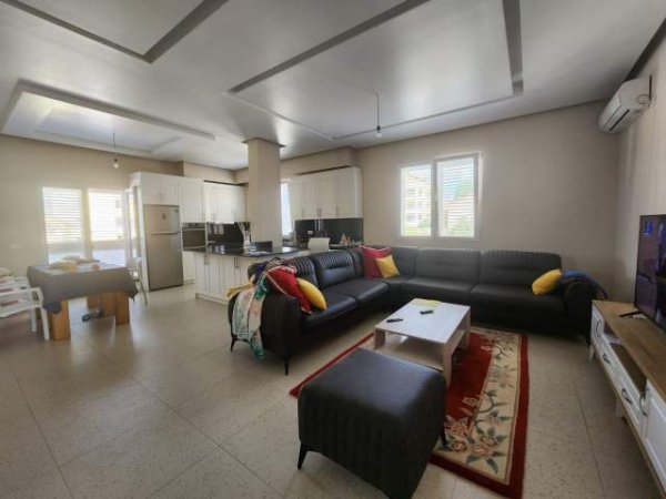 Tirane, jepet me qera apartament 2+1+BLK Kati 2, 150 m² 600 Euro (Pjeter Budi)