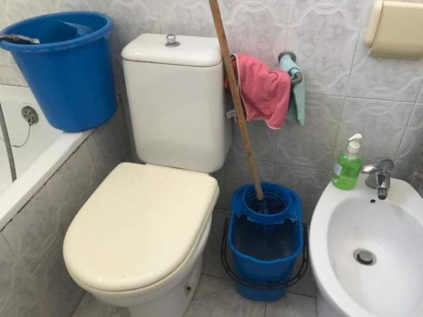 Tirane, jepet me qera apartament 4+1 Kati 1, 200 m² 22.000.000 Leke (Rr. Rame Sadria)