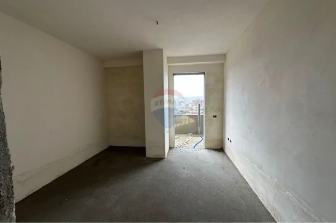 Tirane, shitet apartament , 110 m² 130.000 € 