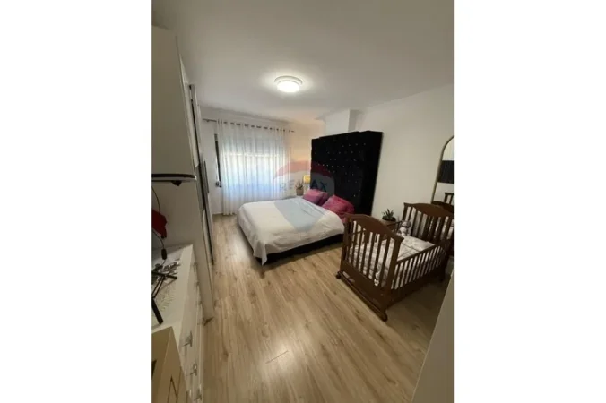 Tirane, shitet apartament , 115 m² 175.001 € 