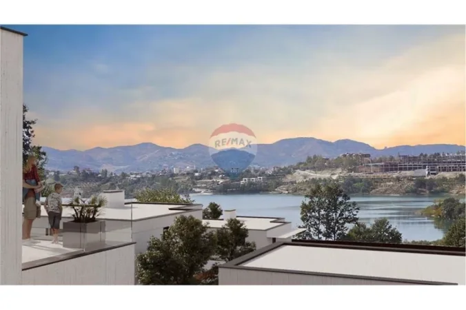 Tirane, shitet Vile , 261 m² 500.000 € 