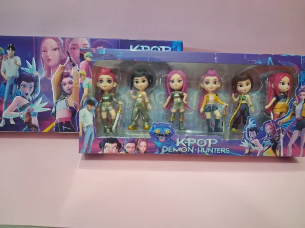 Tirane, shes Kukulla Rumi Kpop Demon Hunters 18 €