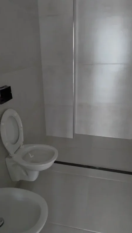 Shengjin, shitet apartament 2+1+Ballkon Kati 4, 110 m² 