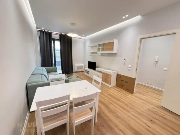 Tirane, jap me qera apartament 1+1+Ballkon Kati 2, 60 m² 