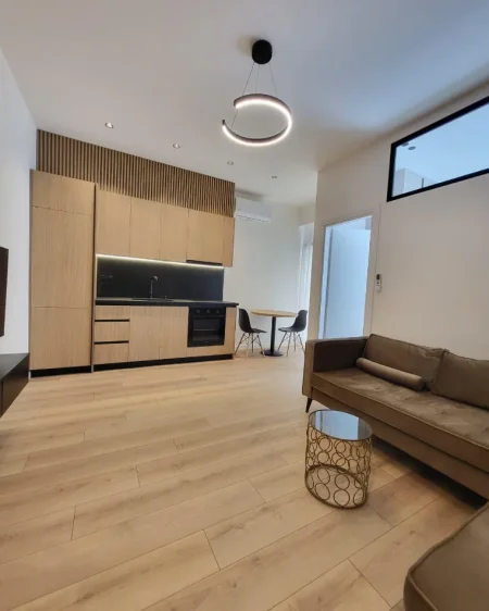 Tirane, shitet apartament 1+1 Kati 1, 50 m² 119.900 € (LIQENI THATE)