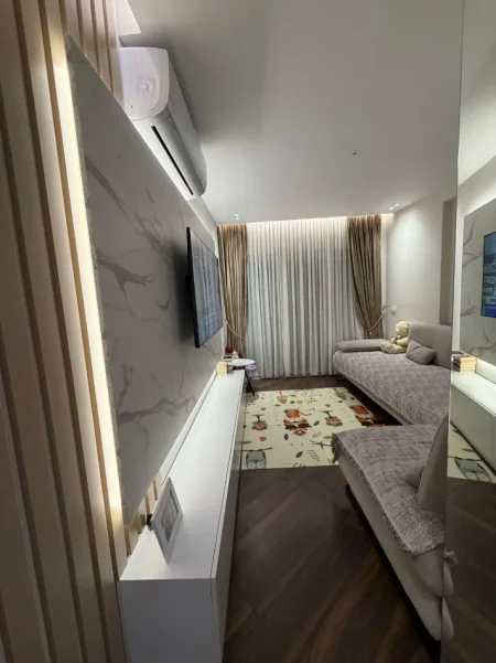 Tirane, jepet me qera apartament 1+1+Ballkon Kati 3, 1 m² 175.000 € (Kodra E Diellit)