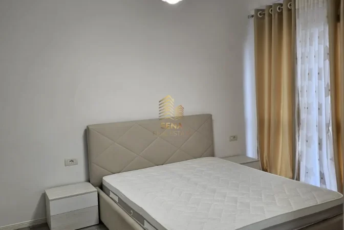 Tirane, jepet me qera apartament 2+1+Ballkon Kati 3, 78 m² 670 € (5 Maji)