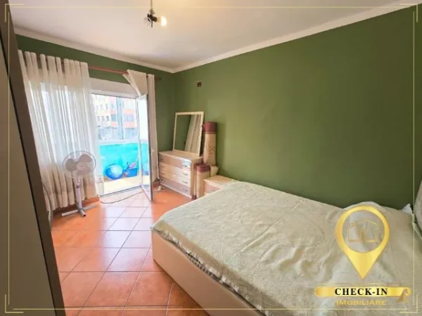 Tirane, jepet me qera apartament 1+1+Aneks+Ballkon Kati 4, 55 m² 420 € (Rruga Ferit Xhajko)