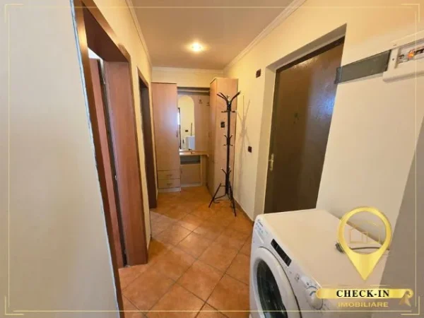 Tirane, jepet me qera apartament 1+1+Aneks+Ballkon Kati 4, 55 m² 420 € (Rruga Ferit Xhajko)