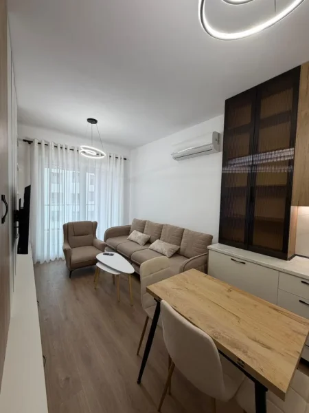 Tirane, jepet me qera apartament 1+1 Kati 6, 50 m² 450 € (Kompleksi Kadiu)