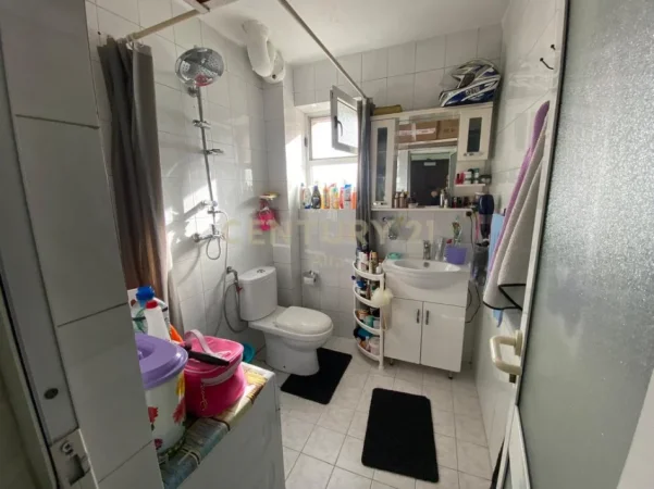 Tirane, shitet apartament 1+1 Kati 3, 50 m² 144.000 € 