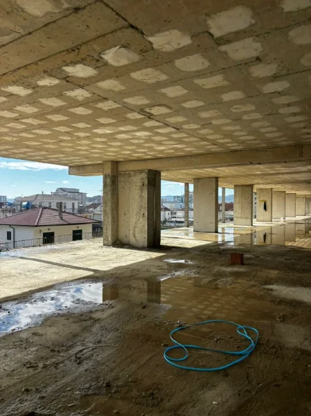 Tirane, shitet apartament 1+1 Kati 7, 61 m² 52.000 € (VANETINO 4, KAMEZ)
