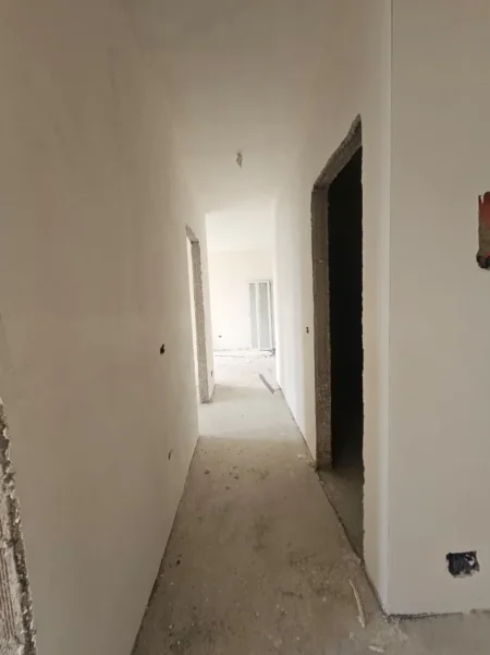 Tirane, shes apartament 2+1+Ballkon Kati 7, 97 m² 104.652 € (Universe City)
