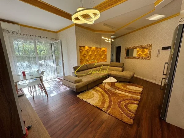 Tirane, jepet me qera apartament 2+1 Kati 0, 80 m² 800 € (LIQENI I THATE)