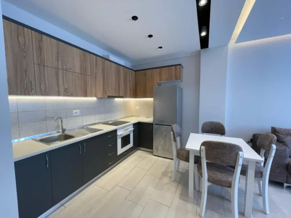 Tirane, shitet apartament 1+1 Kati 8, 64 m² 114.000 € (Misto Mame.)