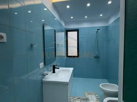 Tirane, shitet apartament 1+1 Kati 1, 71 m² 120.000 € 