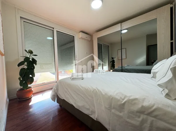 Tirane, shitet apartament 3+1 Kati 10, 220 m² 610.000 € (RRUGA “ISMAIL QEMALI” NË QENDER TË ISH BLLOKUT)