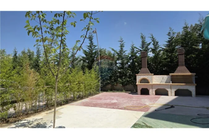 Vlore, shitet apartament 1+1 Kati 4, 77 m² 195.000 € (Rruga Azem Sulo, Lungomare, Vlore)