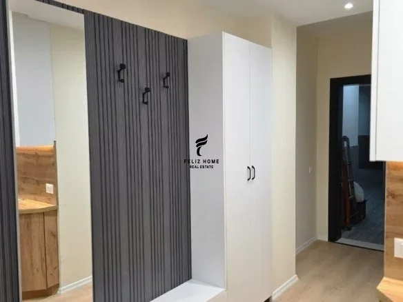 Tirane, jepet me qera apartament 2+1 Kati 2, 94 m² 600 € (ASTIR)