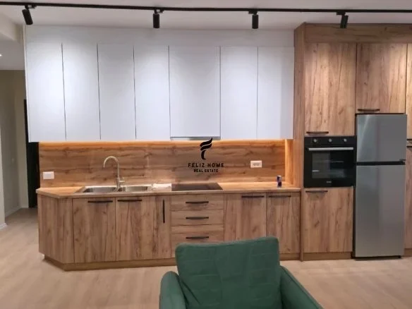 Tirane, jepet me qera apartament 2+1 Kati 2, 94 m² 600 € (ASTIR)