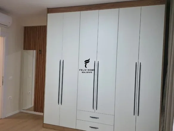 Tirane, jepet me qera apartament 2+1 Kati 2, 94 m² 600 € (ASTIR)