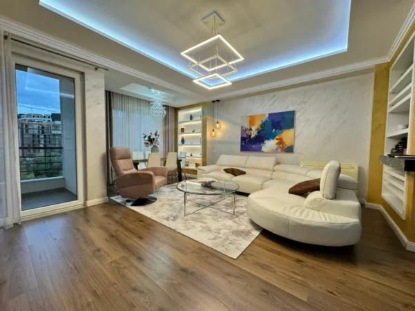 Tirane, shitet apartament 2+1+Ballkon Kati 3, 120 m² 360.000 € (LIQENI I THATE)
