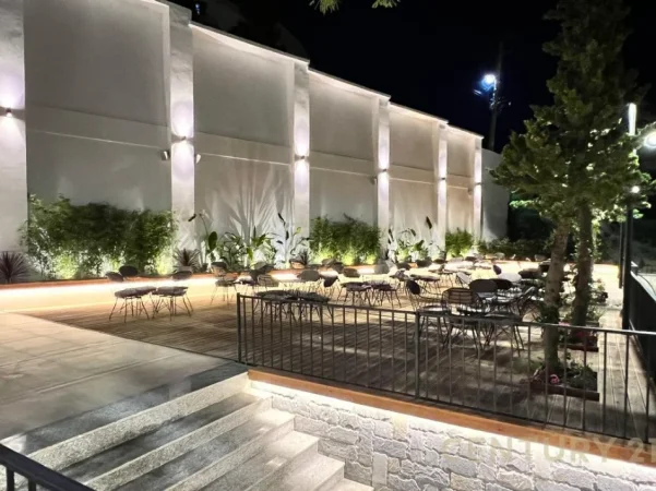 Durres, shitet hotel Kati 2, 3.767 m² 6.000.000 € (Golem)