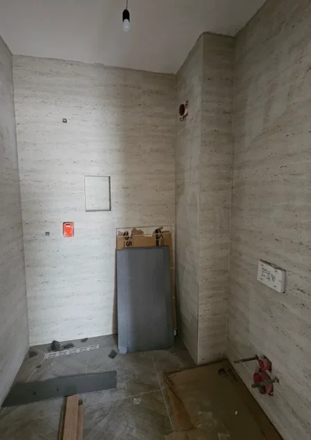 Tirane, shitet apartament 2+1 Kati 5, 95 m² 125.000 € (tirana entery)