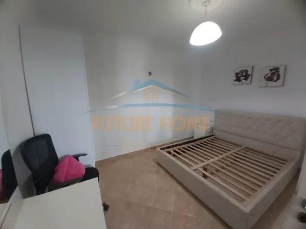 Tirane, jepet me qera apartament 2+1+Ballkon Kati 6, 100 m² 630 € (ALIDEM)