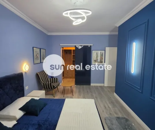 Shkoder, jepet me qera apartament 2+1+Ballkon Kati 3, 108 m² (PREK CALI)