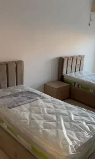Tirane, jepet me qera apartament 2+1 Kati 2, 128 m² 650 € (Bulevardi I Ri)