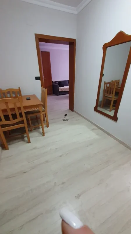 Tirane, jepet me qera apartament 1+1 Kati 5, 60 m² 600 € (MYSLYM SHYRI)