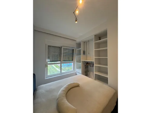 Tirane, jepet me qera apartament 2+1+PARKIM , Kati 5, 80 m² 600 € (Kompleksi Mangalem , ALIDEMI)