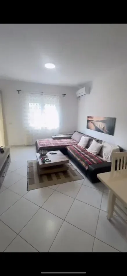 Tirane, shitet apartament 1+1+Ballkon Kati 4, 70 m² 1.340.000 € (Xhamia Kopshti Botanik)