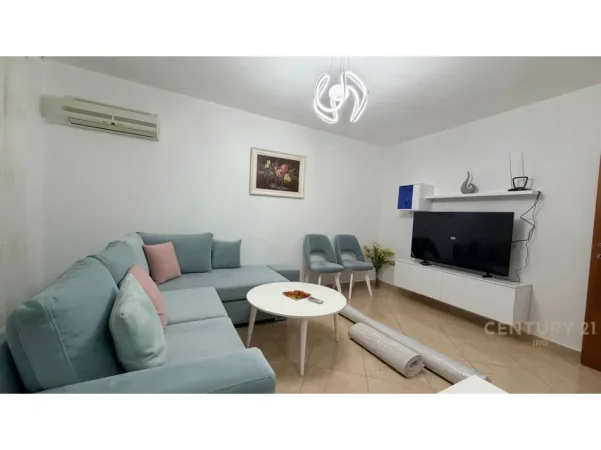Tirane, jepet me qera apartament 1+1 Kati 2, 56 m² 550 € 
