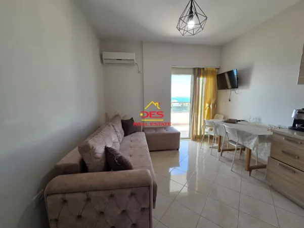 Shqiperi, jepet me qera apartament 1+1+Ballkon Kati 4, 70 m² 300 € (Rruga Dhimitër Konomi)