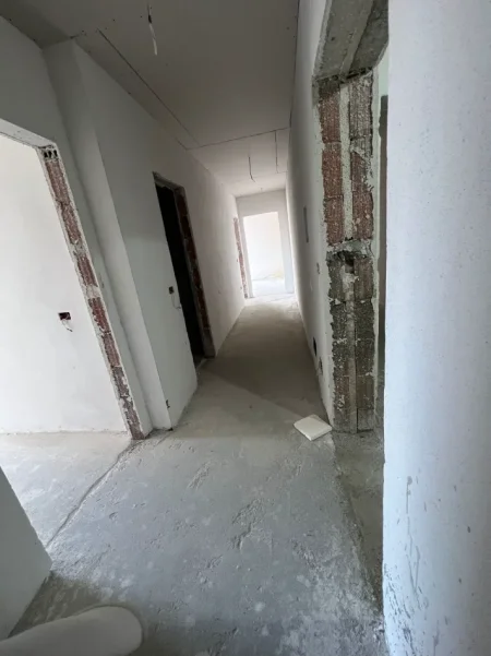 shitet apartament 1+1+Ballkon Kati 3, 70 m² 110.000 € (Porcelan)