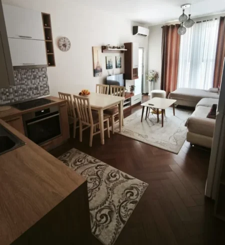 Tirane, shitet apartament 1+1 Kati 4, 64 m² 105.000 € (astir)