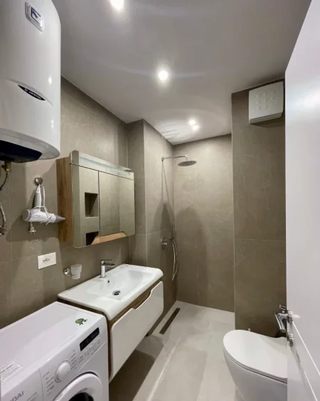 Tirane, jepet me qera apartament 2+1 Kati 6, 90 m² 850 € (RRUGA KAVAJES)