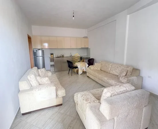 Tirane, jepet me qera apartament 1+1 Kati 1, 65 m² 400 € (Selite)