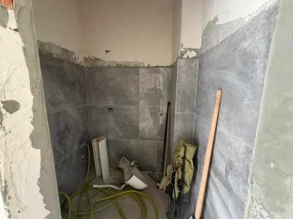 Durres, jepet me qera apartament 1+1 Kati 0, 350 € (Golem)