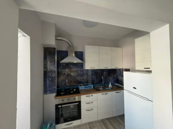 Durres, shitet apartament 2+1 Kati 3, 90.000 € (Vala Park)